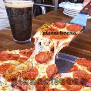 پنیر پیتزا ۱۸۰ گرمی